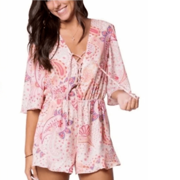 Lovers + Friends NWT Epiphany paisley  floral print pink romper size medium - Picture 2 of 15